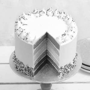 Luxe Rainbow Charm Cake (eggless)