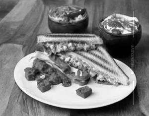 Paneer Cheese Chilli Sandwich