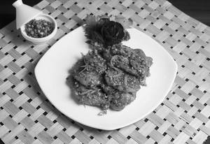 Pan Fried Fish (8 Pcs)