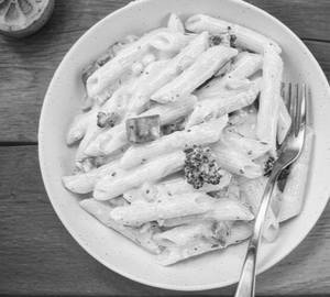 White Sauce Penne Pasta