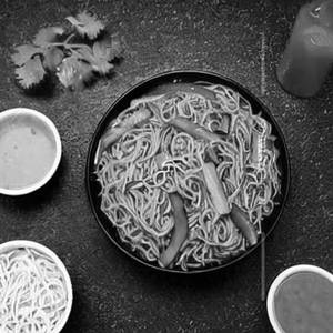 Veg Schezwan Noodles