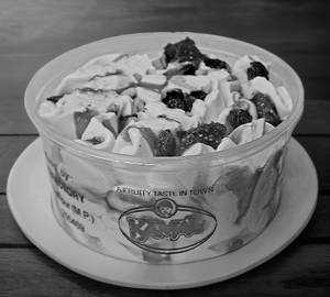 Dry Fruit Special Sundae