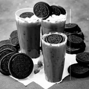 Blackcurrent  Oreo