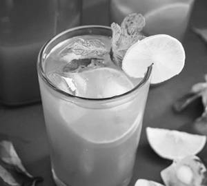 Ice tea lemon