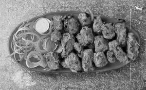 Mushroom Tikka Roll