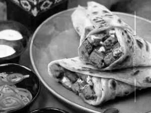 Afghani Paneer Tikka Roll
