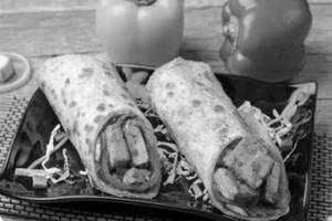 Paneer Egg Roll