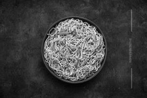 Veg schezwan noodles