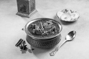 Mutton Nihari (500 Ml)