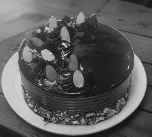Chocolate Almond Cake [1 kg]