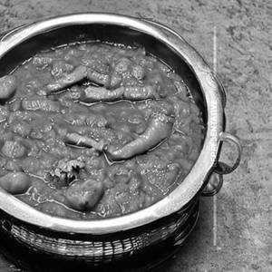 Dal Kolhapuri