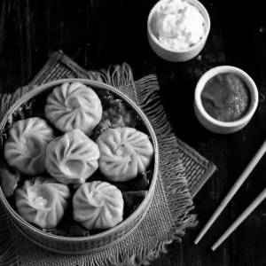 Paneer Cheese Chilli Momos (6 Pieces)