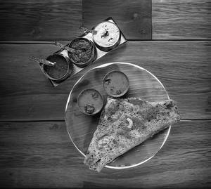 Cashew Nut Rava Dosa