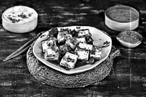 Paneer In Butter Garlic Sauce