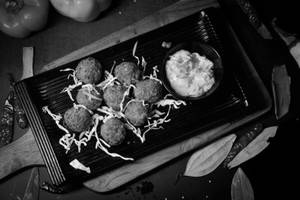 Veg Thai Ball (8pcs 375gm)