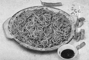 Veg Hakka Noodles