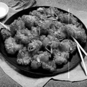 Crispy honey prawns