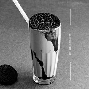 Oreo Milk Shake