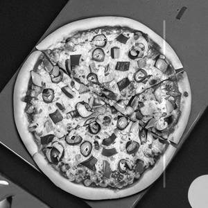 7" Small OB Chicken Corn Pizza