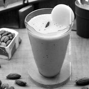 Badam Pista Kesar Thick Shake