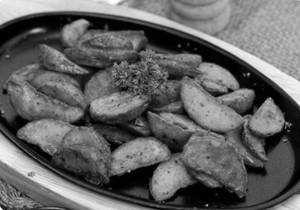 Herbed potato wedges [150 grams]