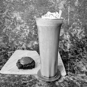 Brownie Vanilla Thick Shake