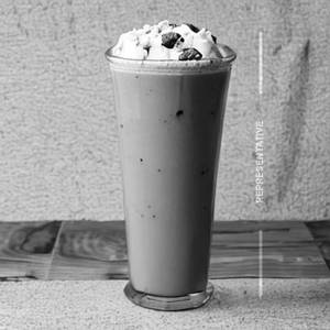 Mint Choco Chips Thick Shake