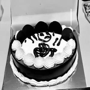 Chocolate Cream Cake (1 Pcs)