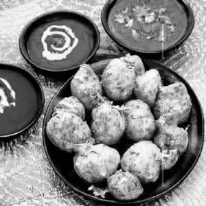 Dum Aloo Kashmiri