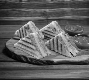 Masala Grilled Sandwich 