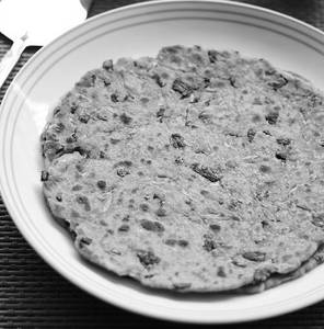 Louki Spring Onion Paratha
