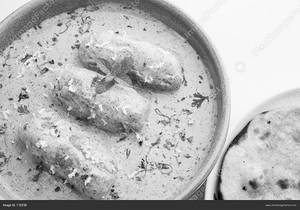 Malai Kofta + 1 Lachcha Parantha + 1 Tandoori Roti