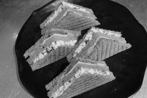 Club Tofu Sandwich
