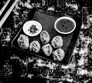 Chicken pari pari momo