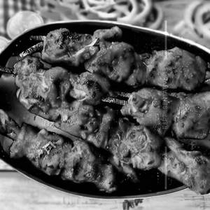 Murgh Reshmi