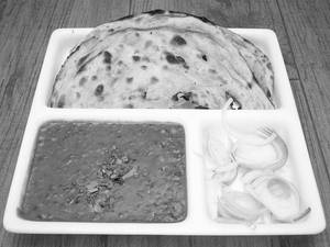 Laccha Paratha With Dal Makhani