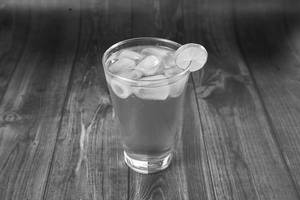 Peach Lemonade