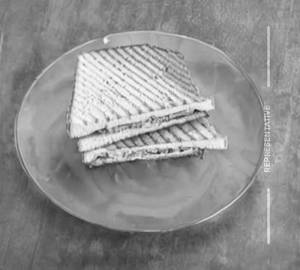 Masala Omelette Sandwich