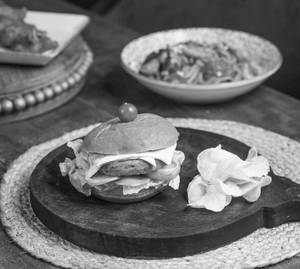 Grilled Chicken Burger