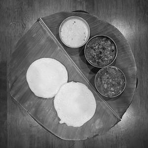 Idli (2) + Vadacurry