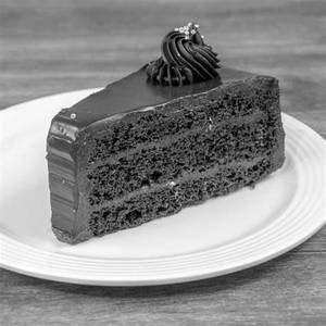 Eggless Dbc Chocolate Pastry [2 Pieces]