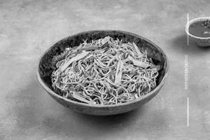 Egg Hakka Noodles