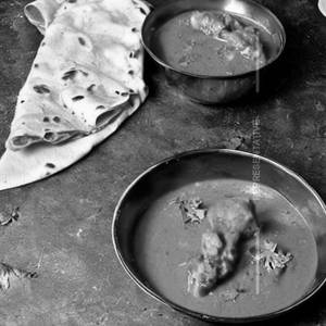 Chicken Rassa Kolhapuri