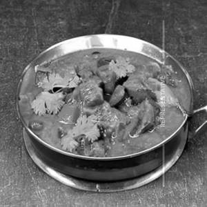 Veg Kholapuri