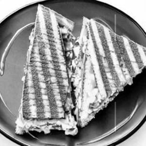 Omelette Sandwich