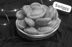 Khoya Gujiya