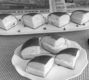 Bun maska with cheese