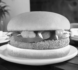 Aloo Tikka Burgers