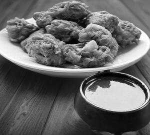 Crispy Chicken Pakoda(8.p)