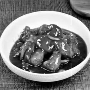 Sweet & Sour Chicken Slight Gravy